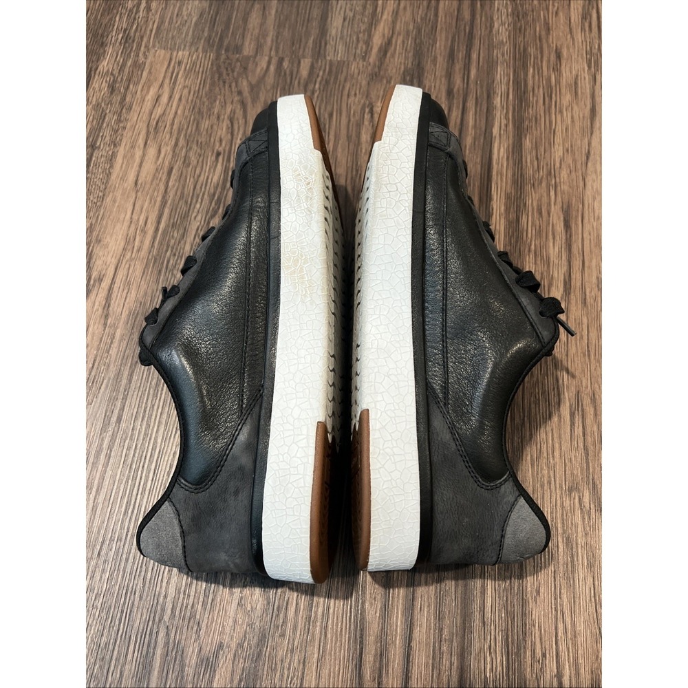 Kizik Vegas Black Leather Sneakers Unisex Men's 9.5 Woman's 10.Casual Shoes - Picture 3 of 8